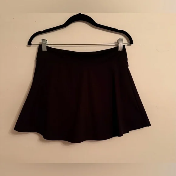 NWOT ENGLISH FACTORY SPORTSWEAR STRETCHED SKORT - Picture 8 of 11